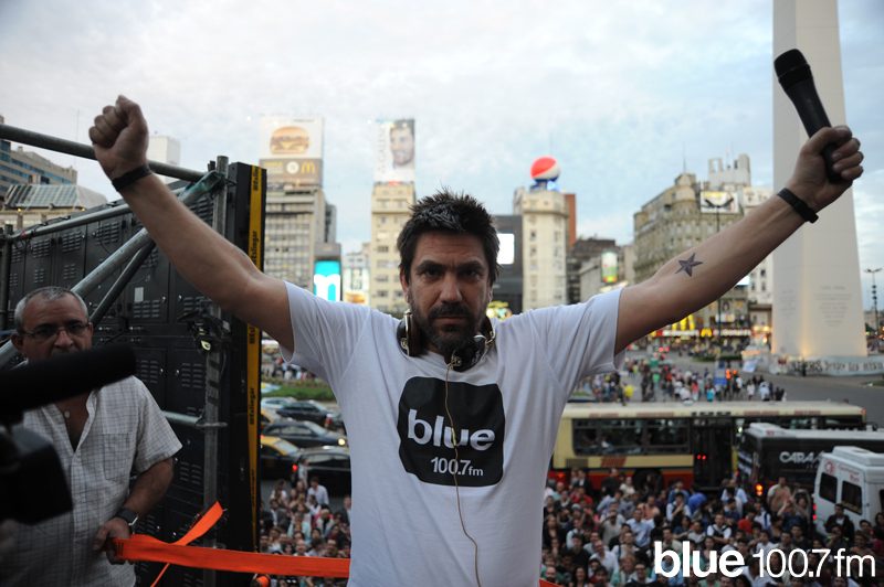 Santiago Schefer, an Argentinian radio host, celebrates in front of a crowd after breaking the record for the longest single-person radio transmission, lasting 60 hours.